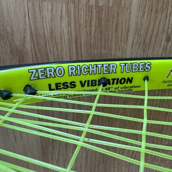 E-Force Racquetball Racquet - Picture 8 of 9